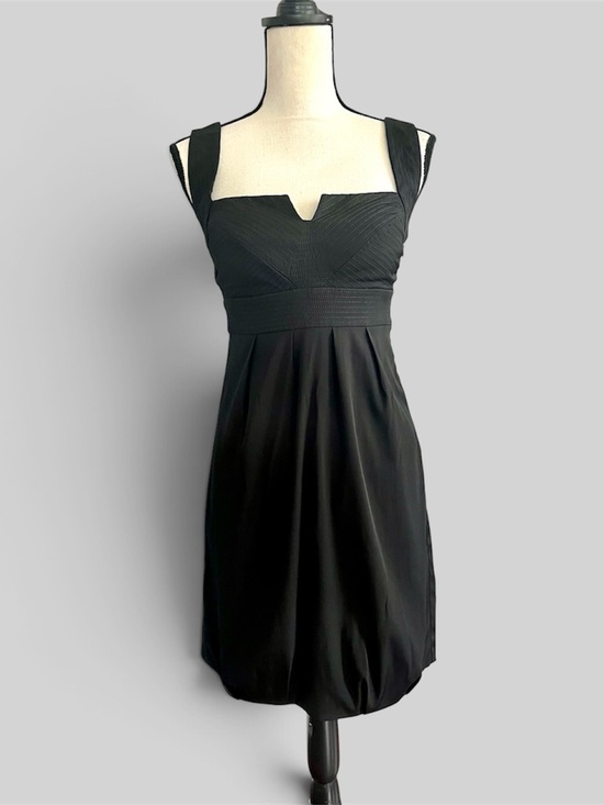 White House Black Market Dresses & Skirts - White House Black Market Bubble Hem Dress